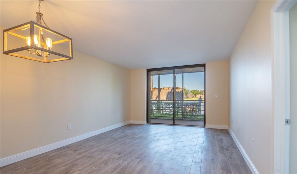 COLONY POINT 3 CONDO - Residential