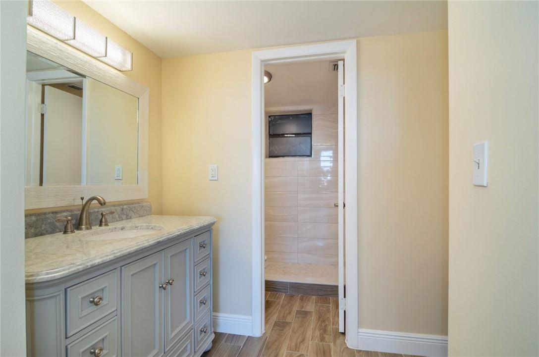 COLONY POINT 3 CONDO - Residential