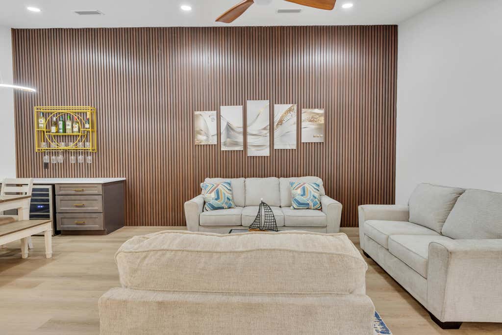 Photo of 8902 Chapman Oak Court, Palm Beach Gardens, FL 33410 (MLS # R10981374)