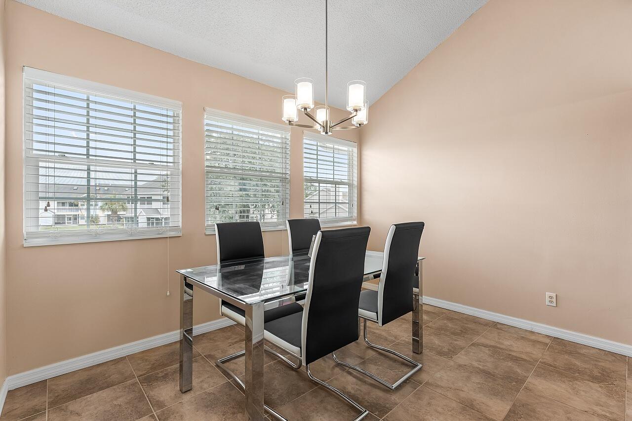 LAKE IN THE WOODS AT VERO BEACH CONDO - Residential