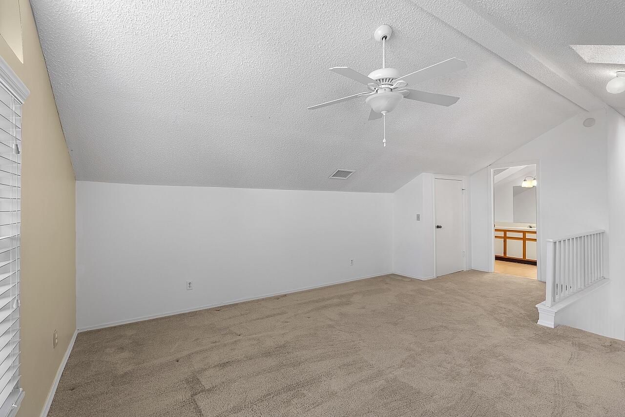 LAKE IN THE WOODS AT VERO BEACH CONDO - Residential