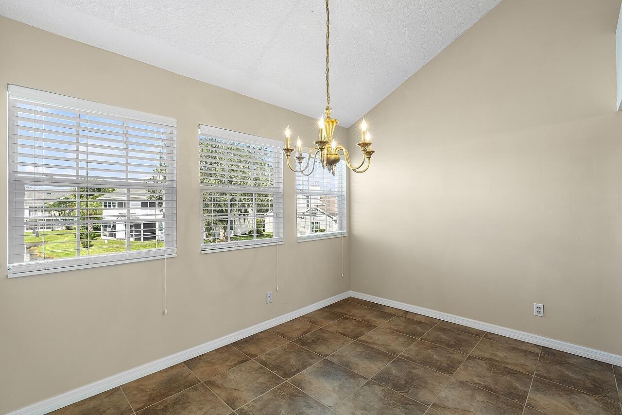 LAKE IN THE WOODS AT VERO BEACH CONDO - Residential