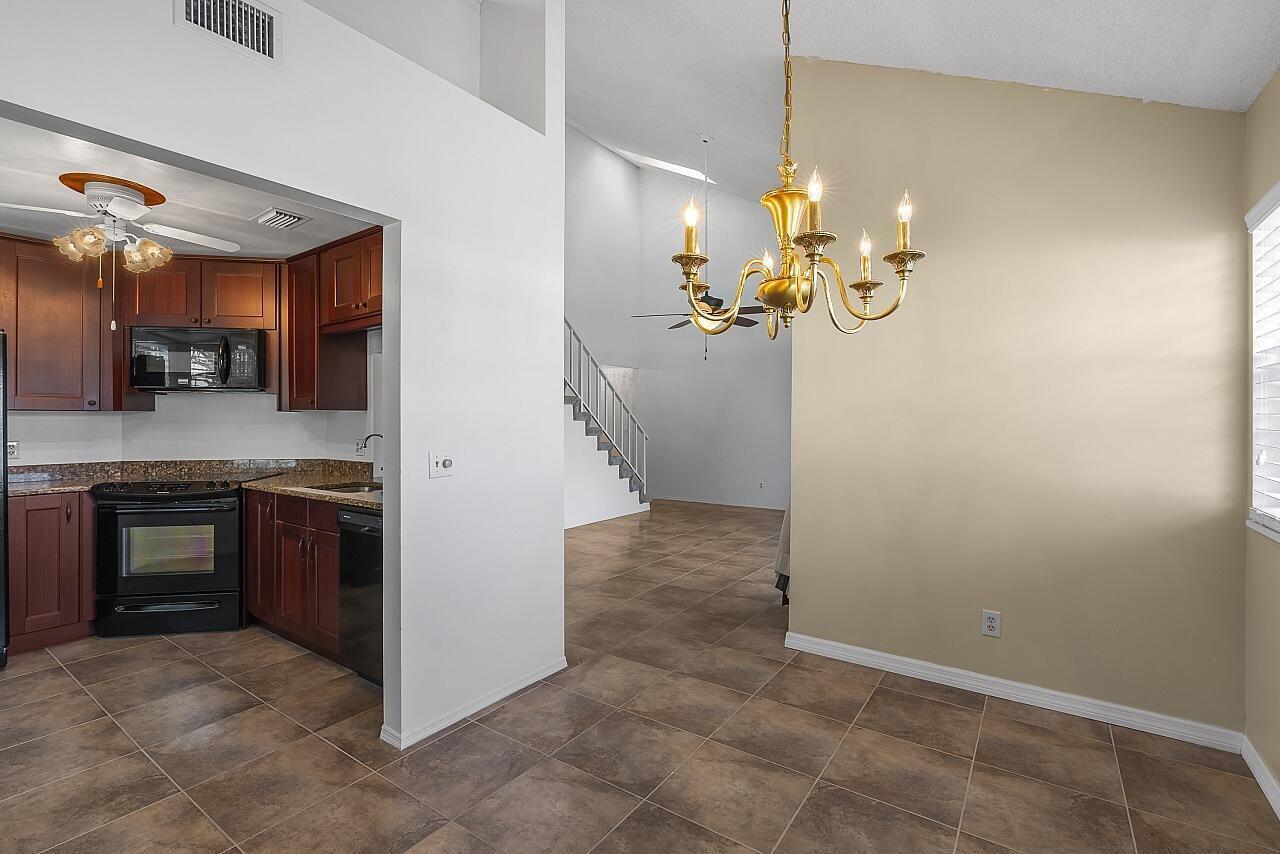 LAKE IN THE WOODS AT VERO BEACH CONDO - Residential