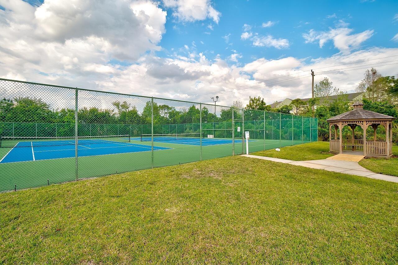 LAKE IN THE WOODS AT VERO BEACH CONDO - Residential