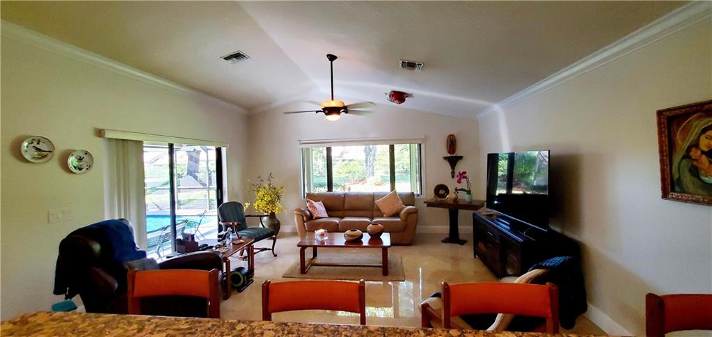 Eagle Point 127-12 B - Residential