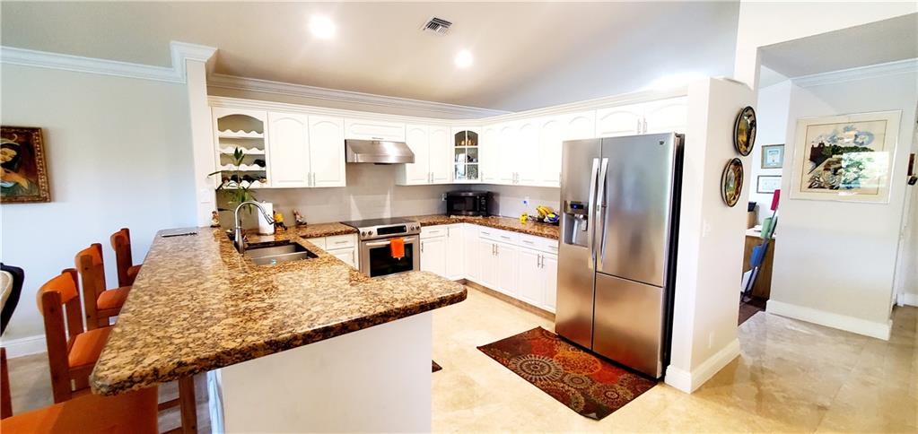 Eagle Point 127-12 B - Residential