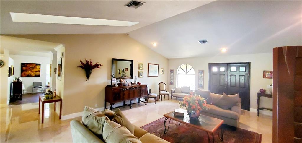 Eagle Point 127-12 B - Residential