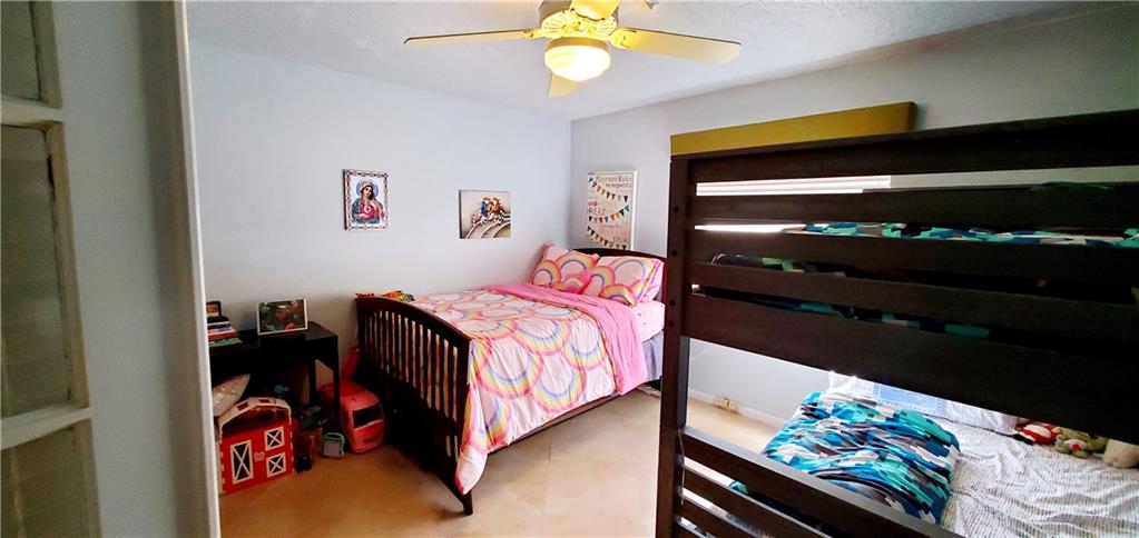 Eagle Point 127-12 B - Residential