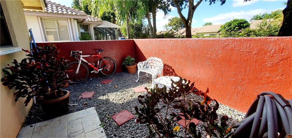 Eagle Point 127-12 B - Residential