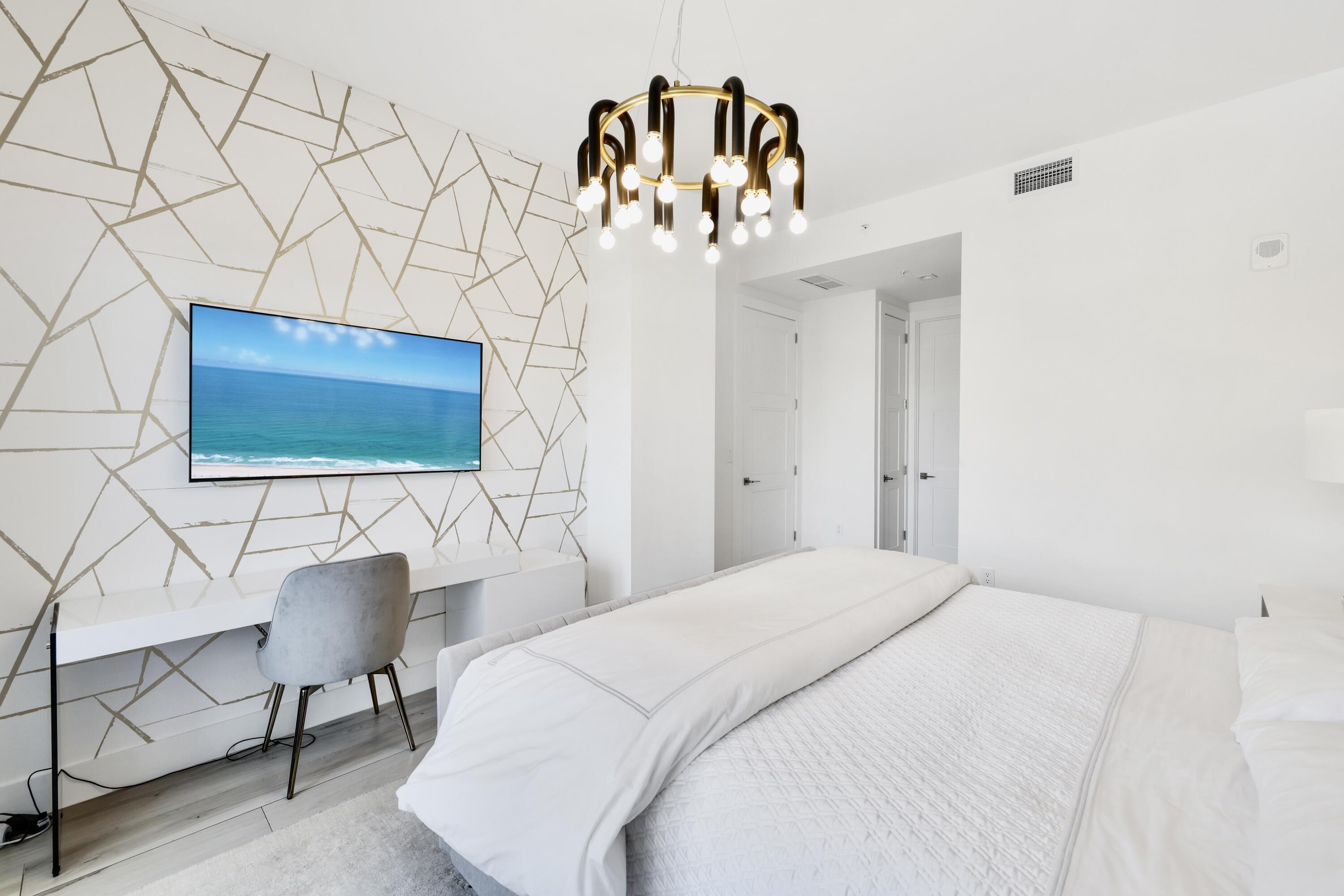 TOWER 155 CONDO - Residential Lease