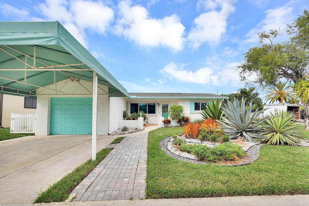 1402 Argonaut Isle