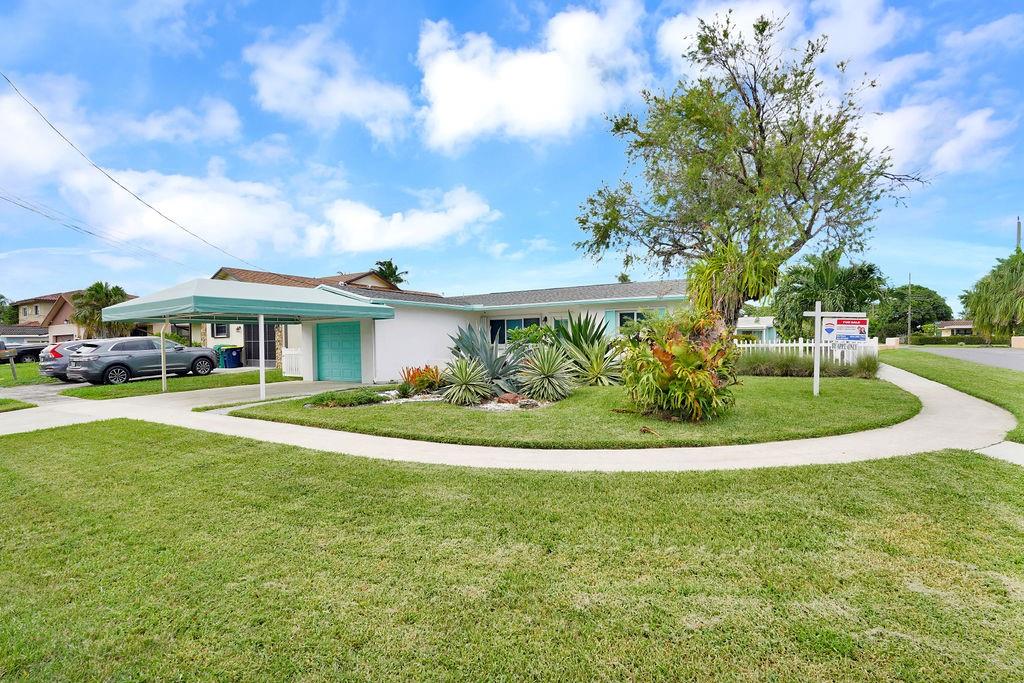 1402 Argonaut Isle