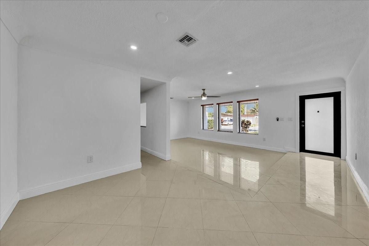 MIRAMAR ISLES - Residential