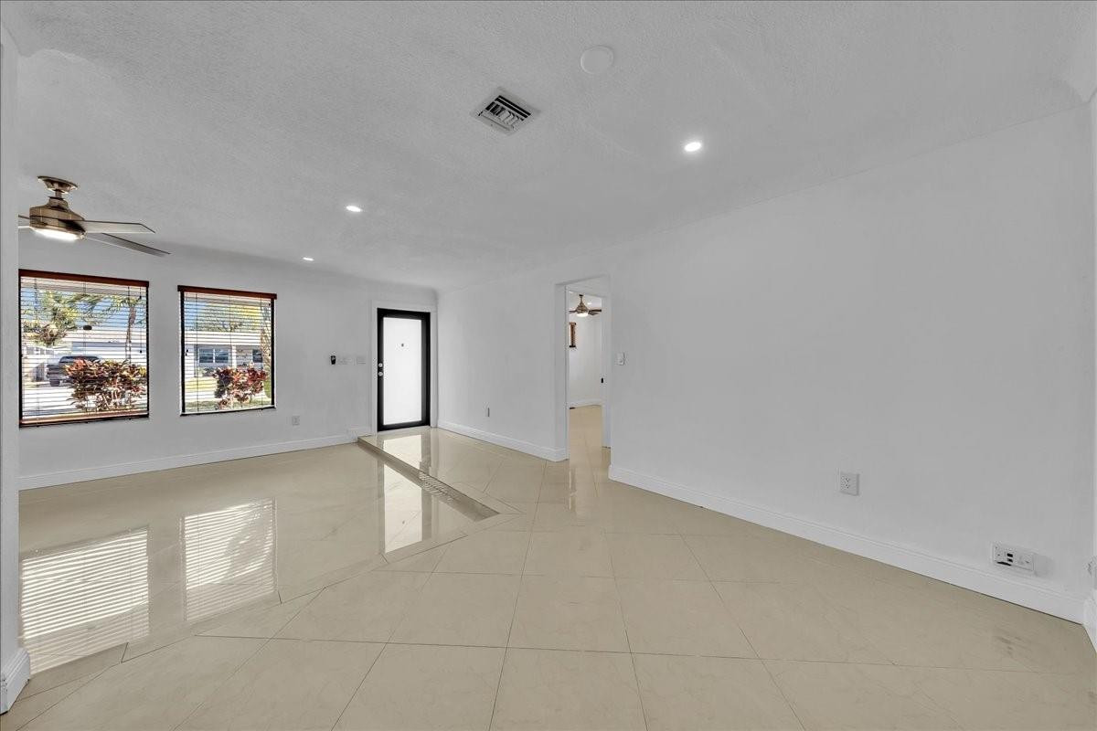 MIRAMAR ISLES - Residential