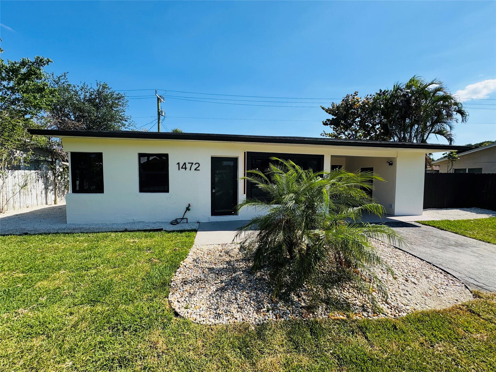 1472 NE 30th Ct
