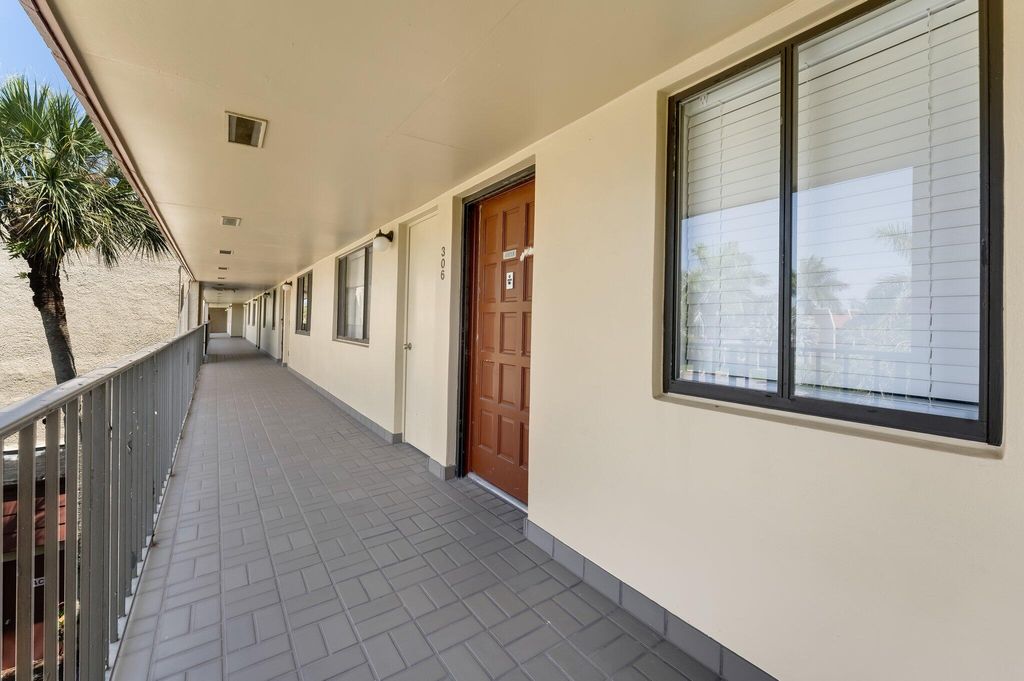 Photo of 4489 Luxemburg Court #306, Lake Worth, FL 33467 (MLS # R11107820)