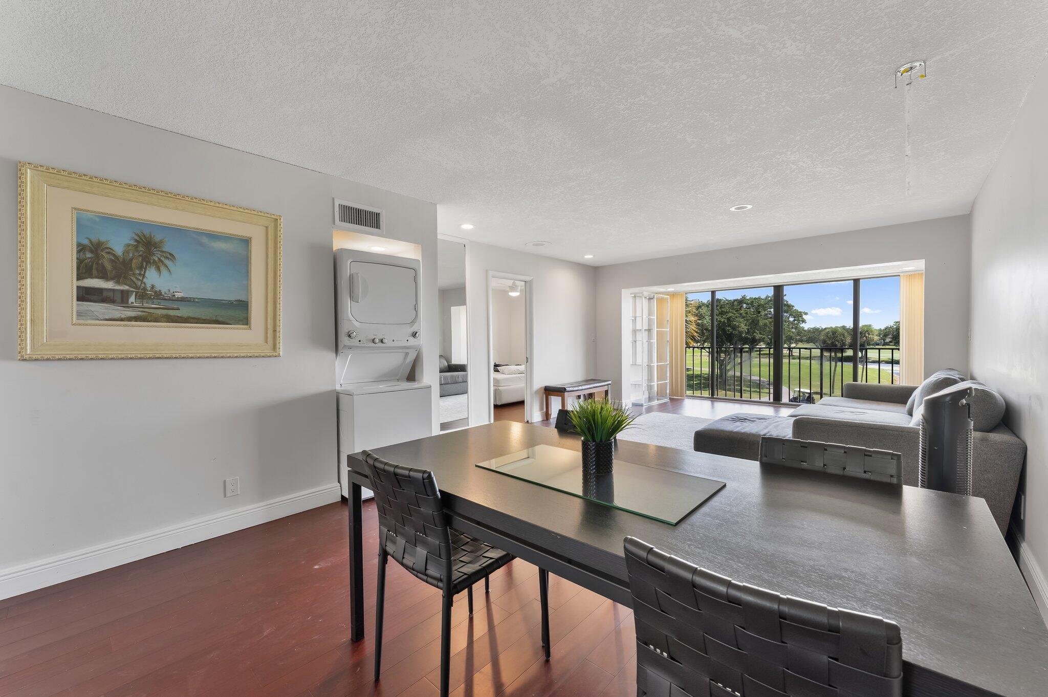 FOUNTAINS OF PALM BEACH CONDO - Residential Lease