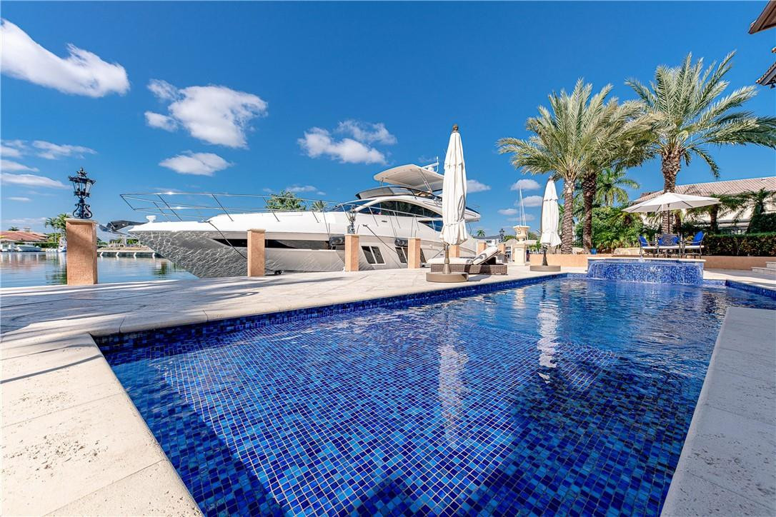 Lighthouse Point 6th Sec - Residential