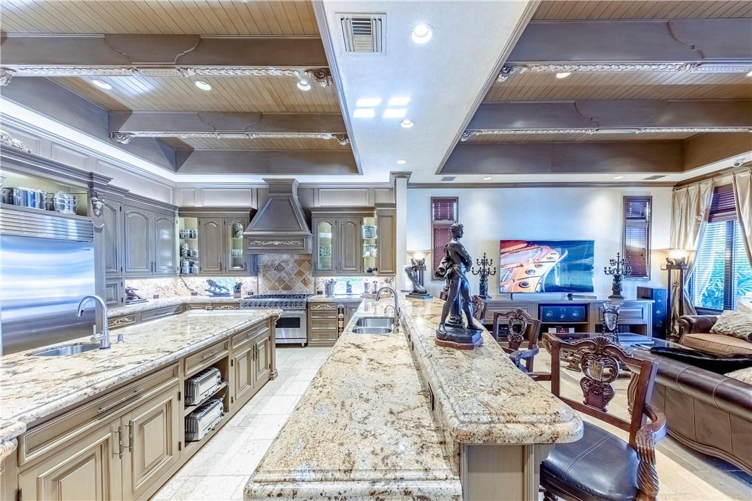 Lighthouse Point 6th Sec - Residential