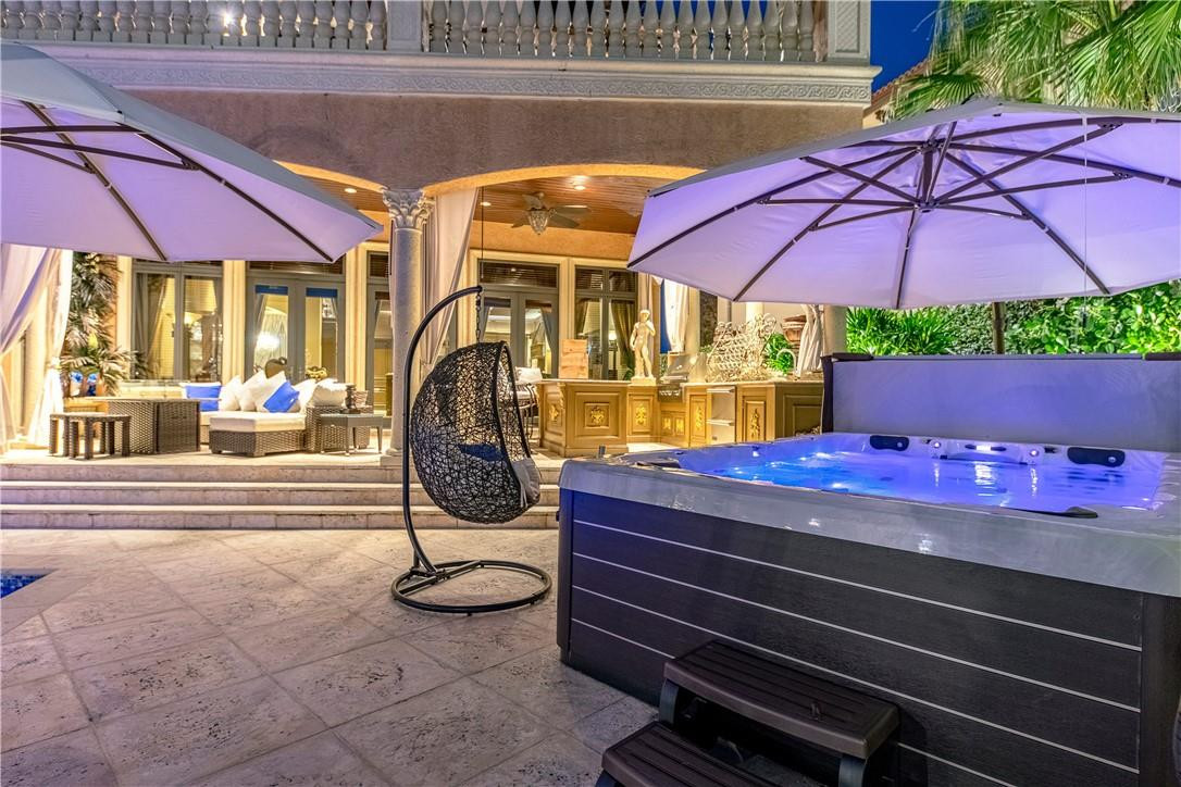 Lighthouse Point 6th Sec - Residential