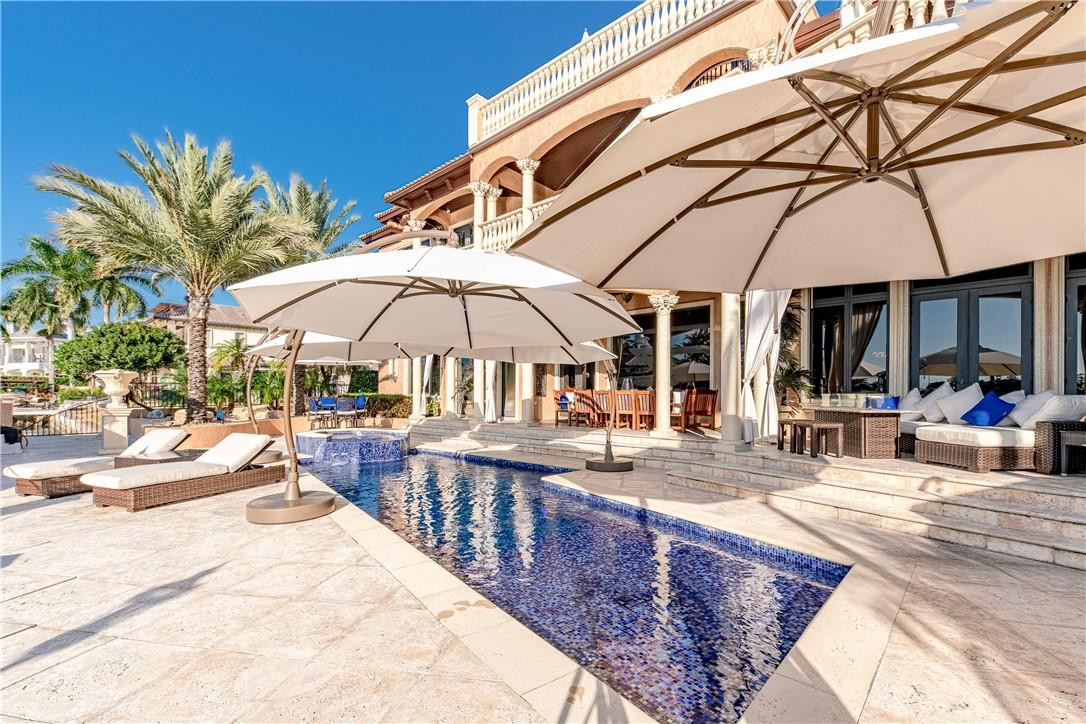 Lighthouse Point 6th Sec - Residential