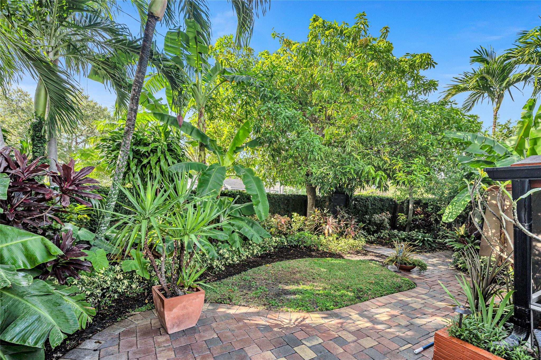 North Andrews Gardens 2nd - Residential