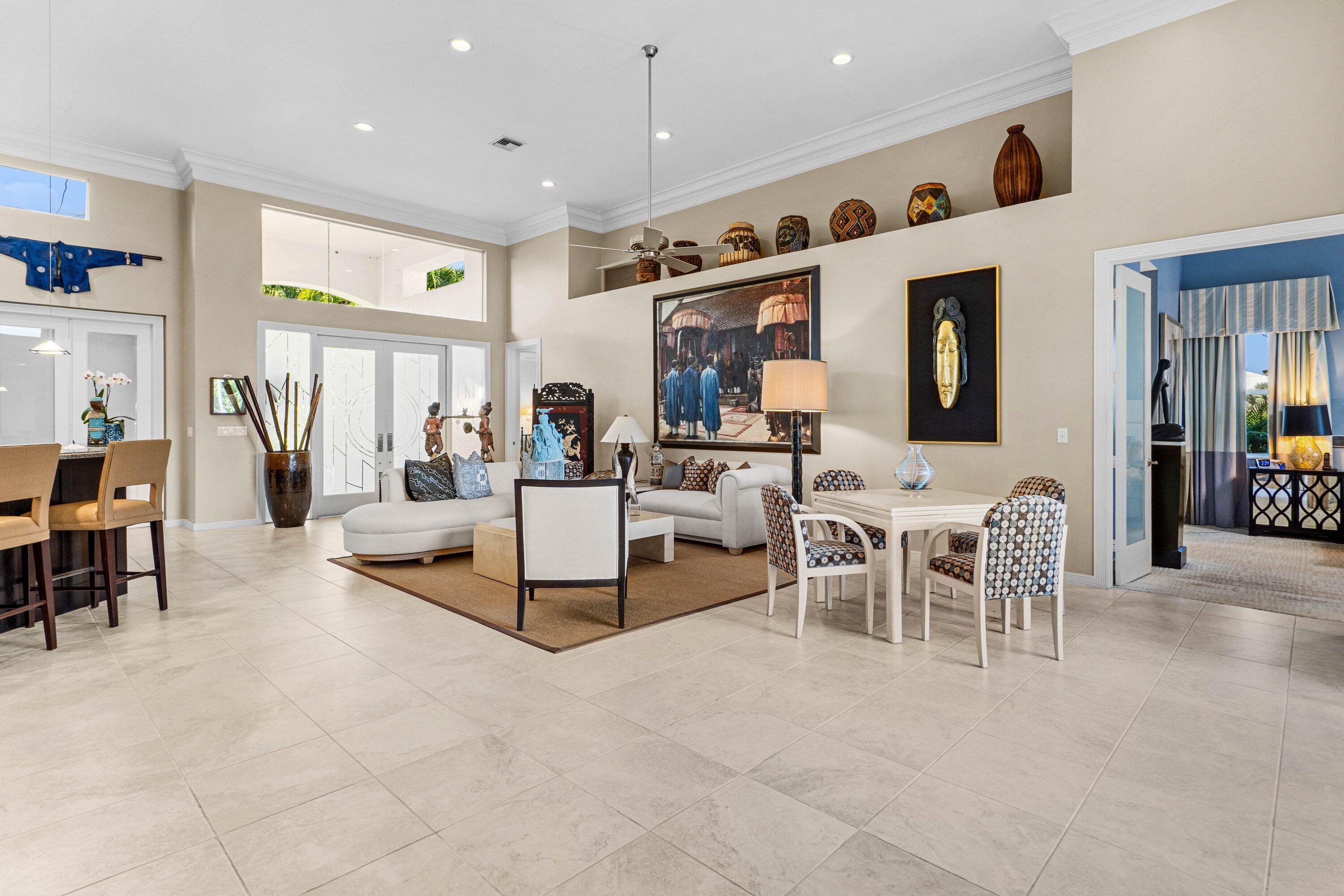 CRYSTAL BAY - Residential