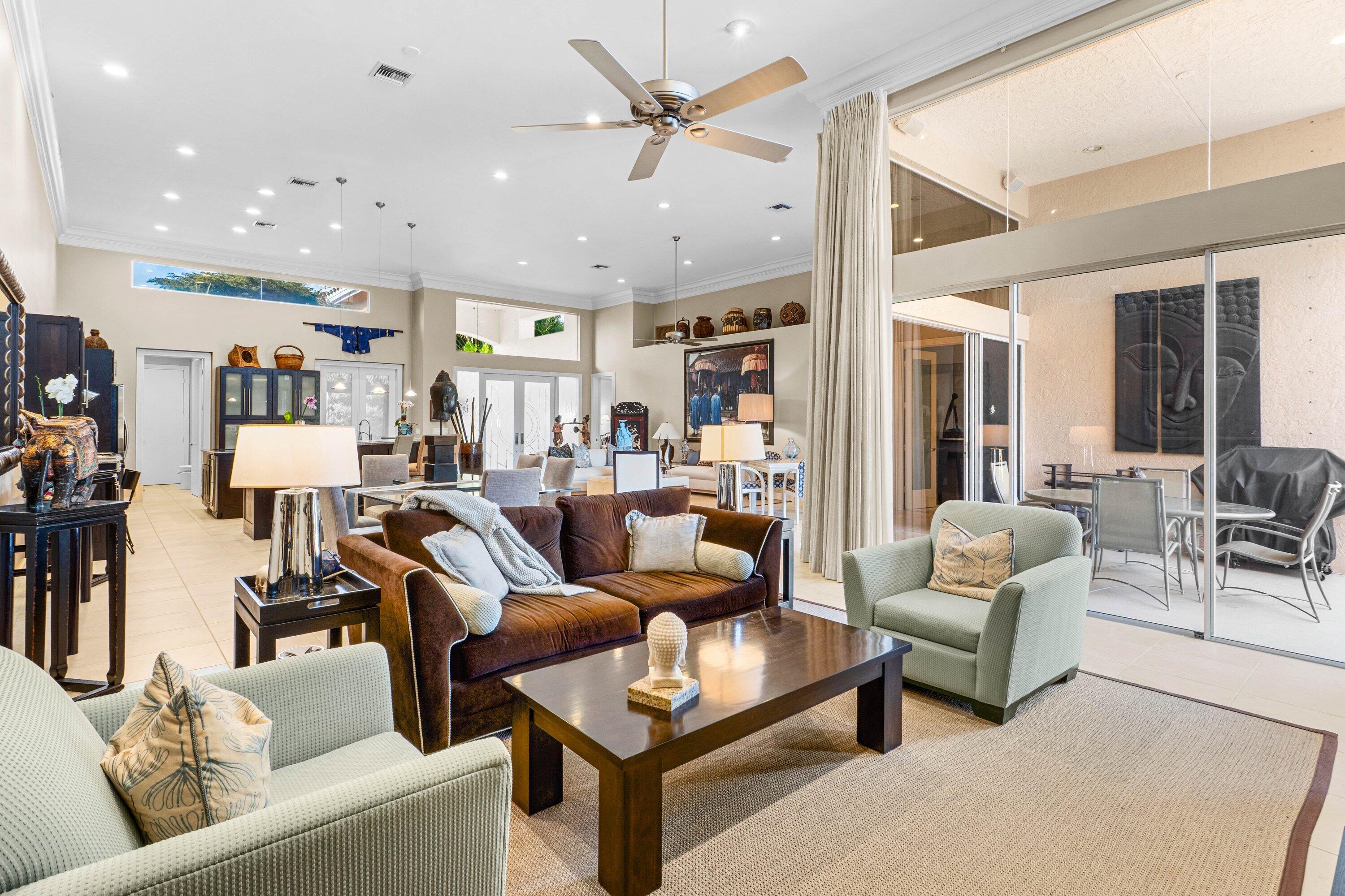 CRYSTAL BAY - Residential