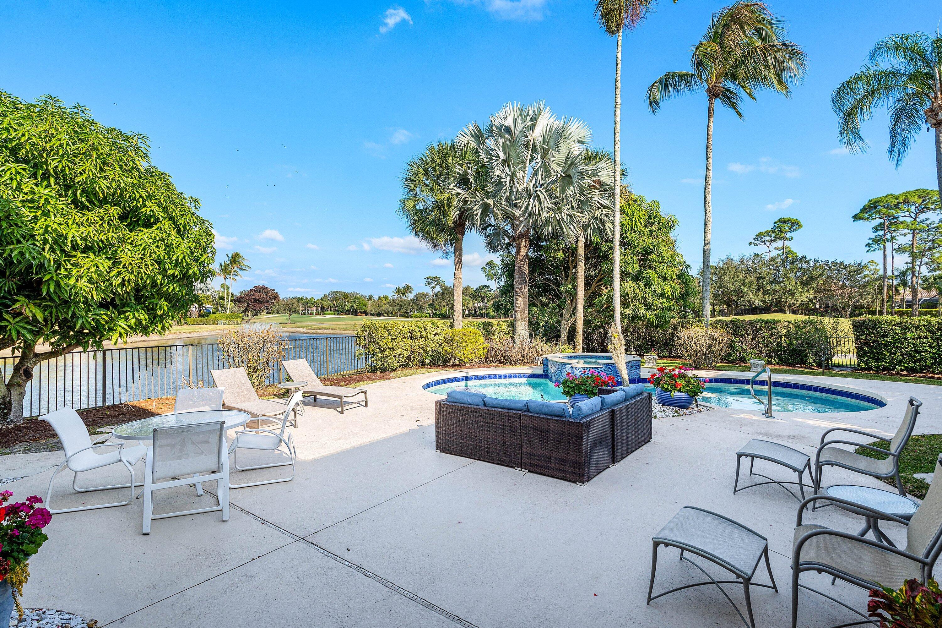 CRYSTAL BAY - Residential