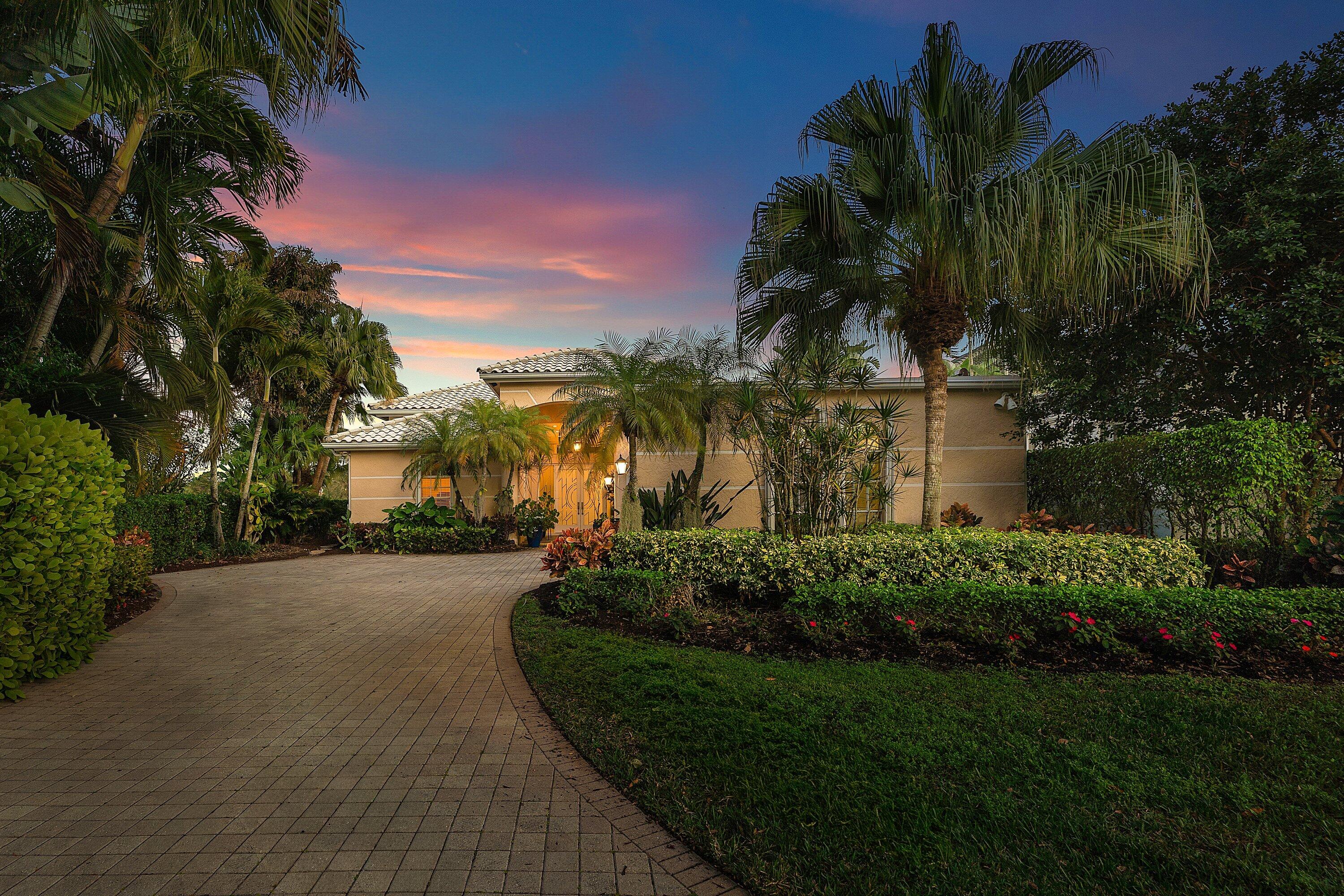 CRYSTAL BAY - Residential