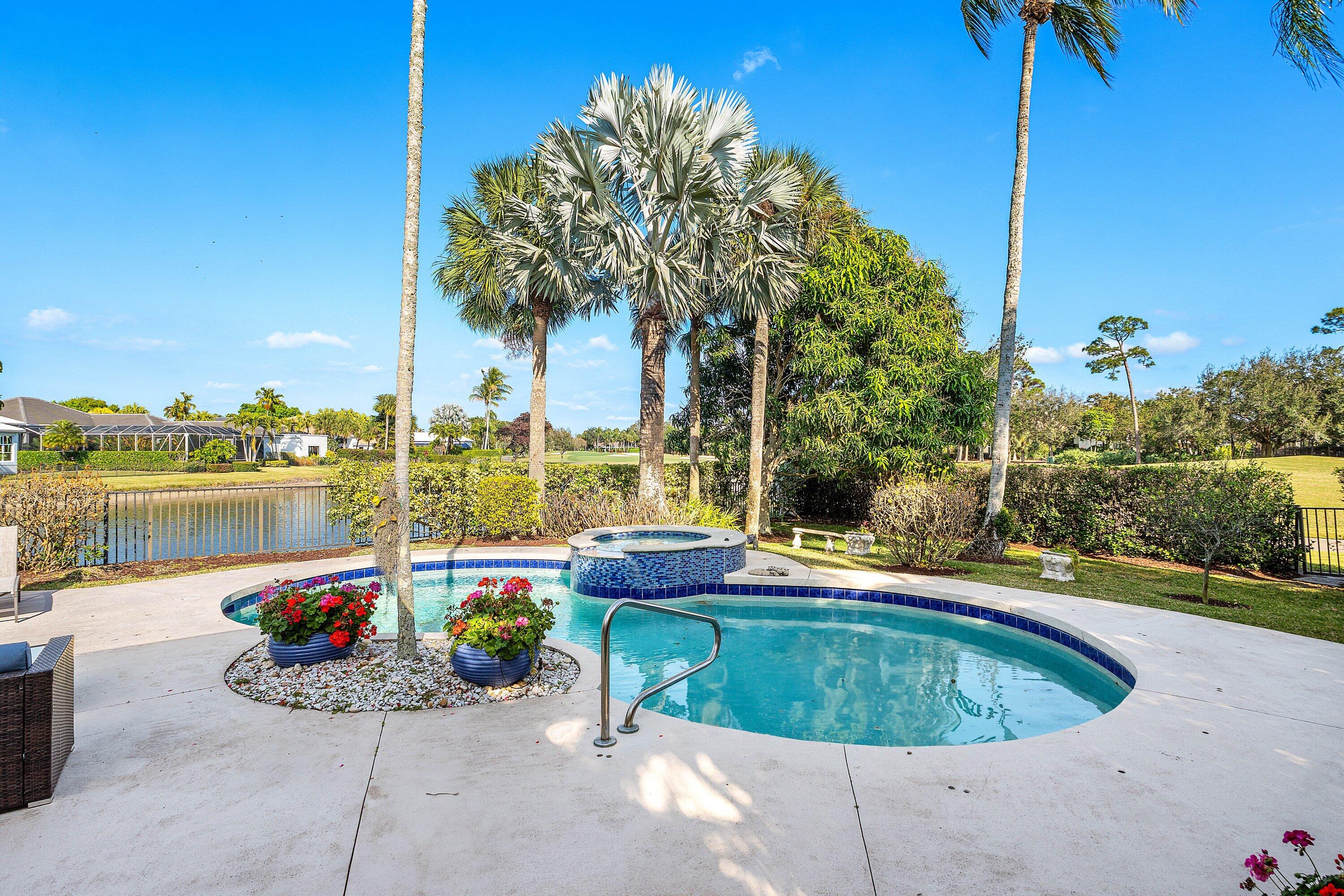 CRYSTAL BAY - Residential