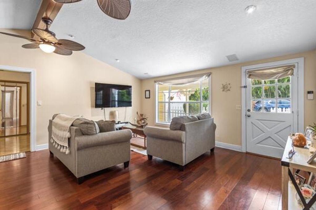 Photo of 1242 SW Knollwood Drive, Palm City, FL 34990 (MLS # R10992851)