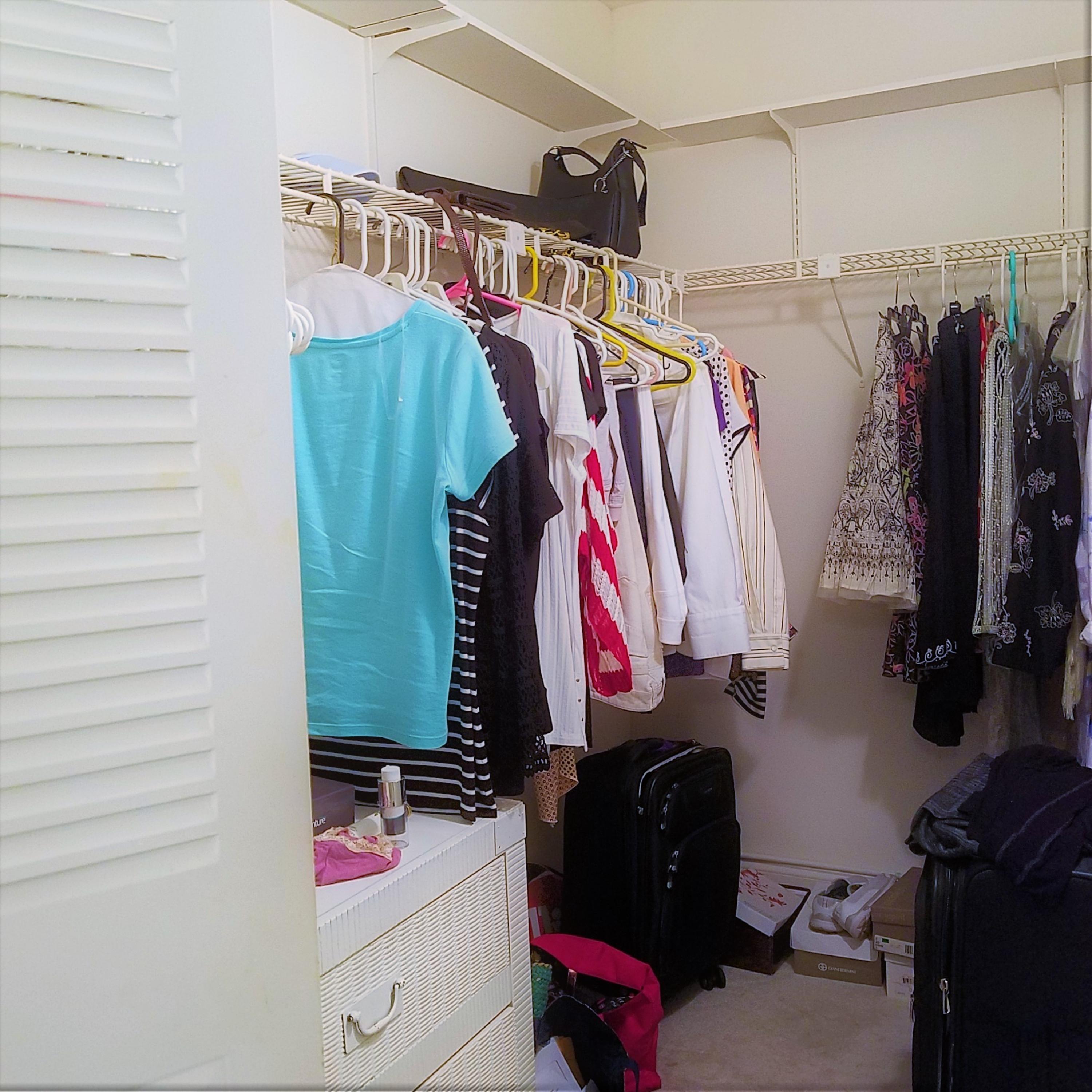 KINGS POINT SAXONY CONDOS - Residential