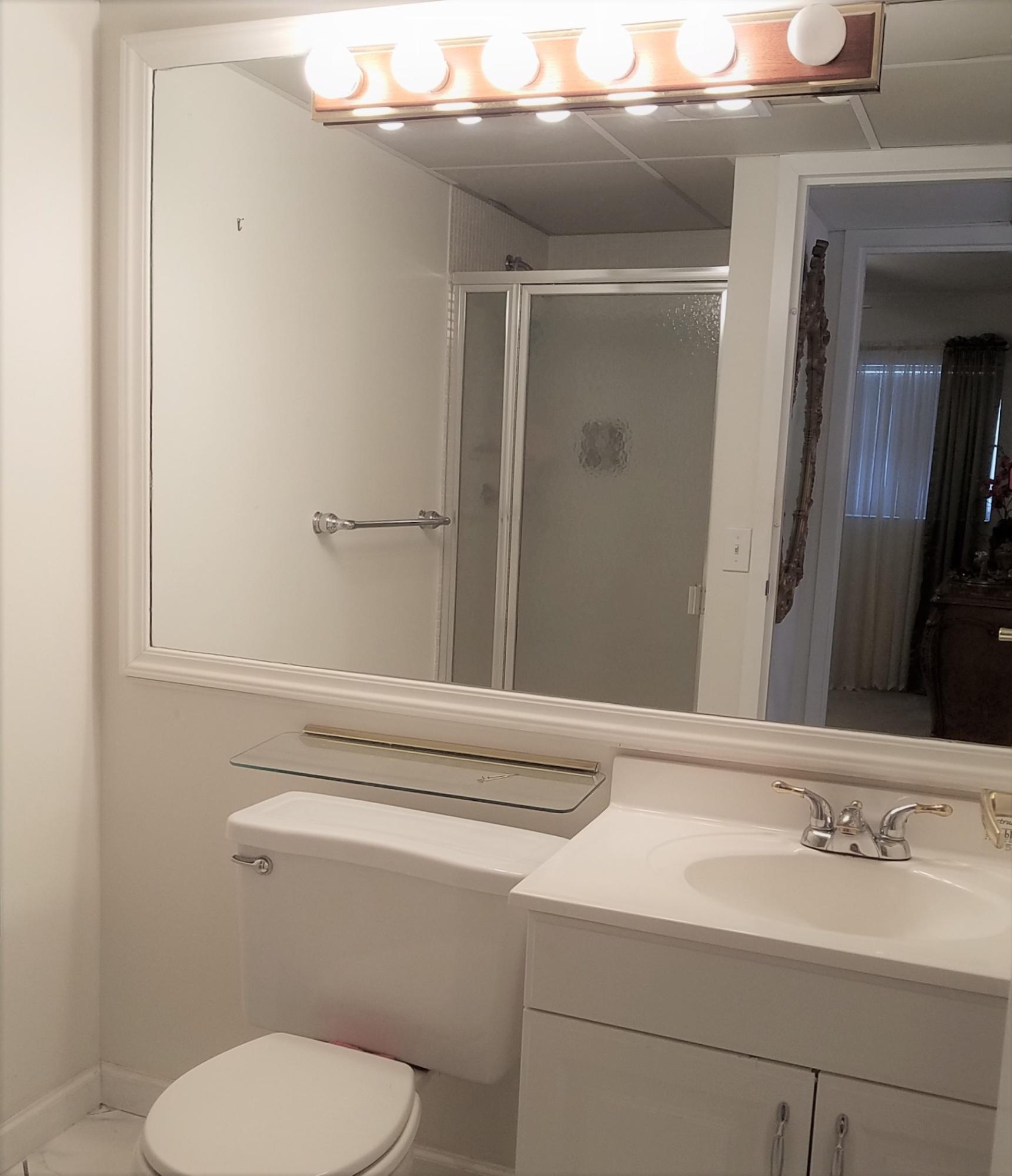 KINGS POINT SAXONY CONDOS - Residential