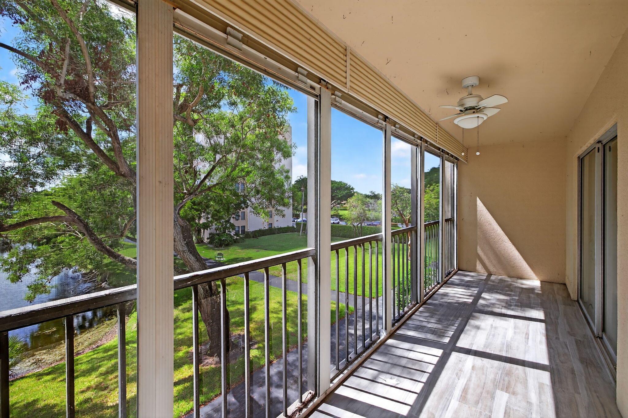 HUNTINGTON LAKES SEC ONE - Residential Lease