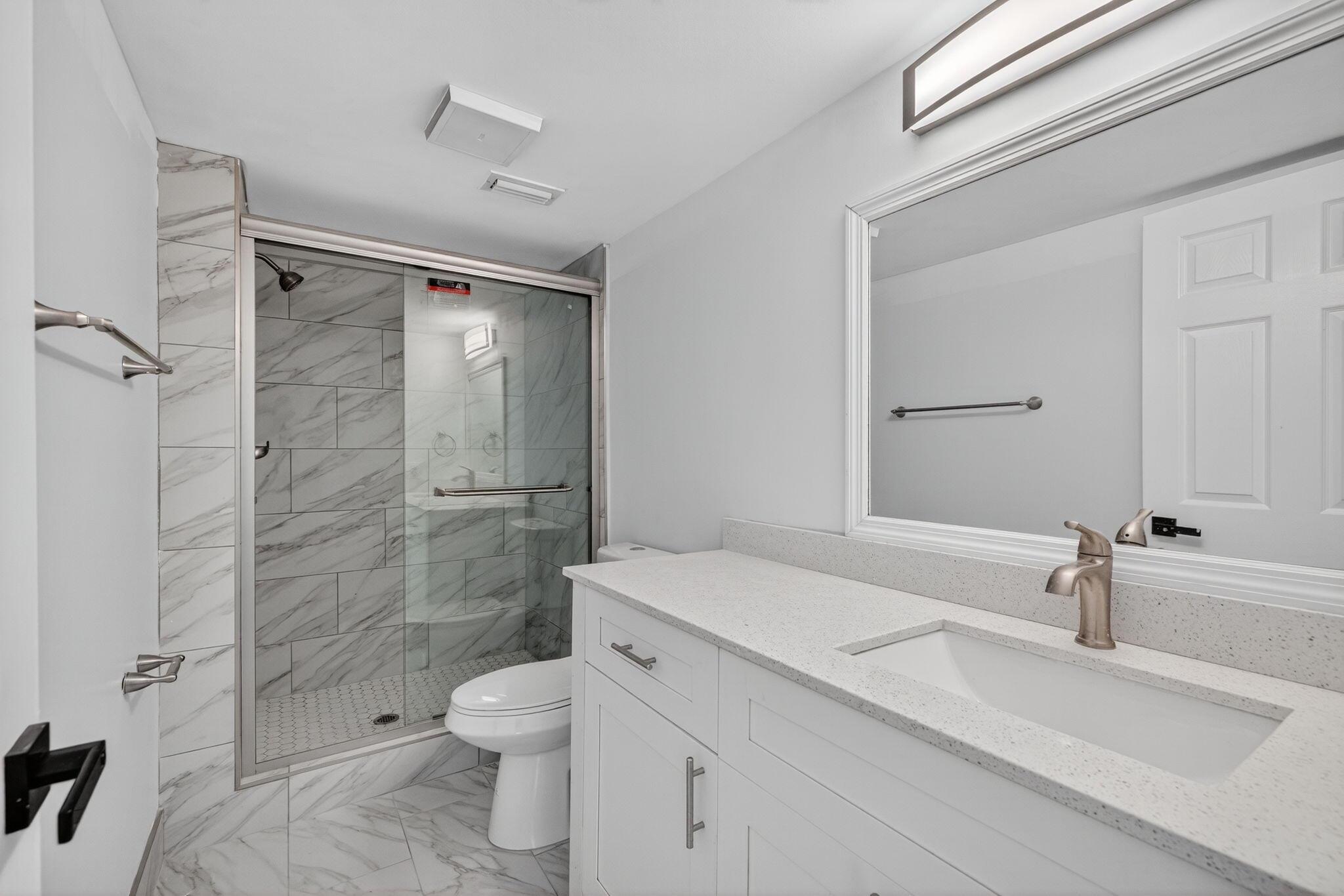 HUNTINGTON LAKES SEC ONE - Residential Lease