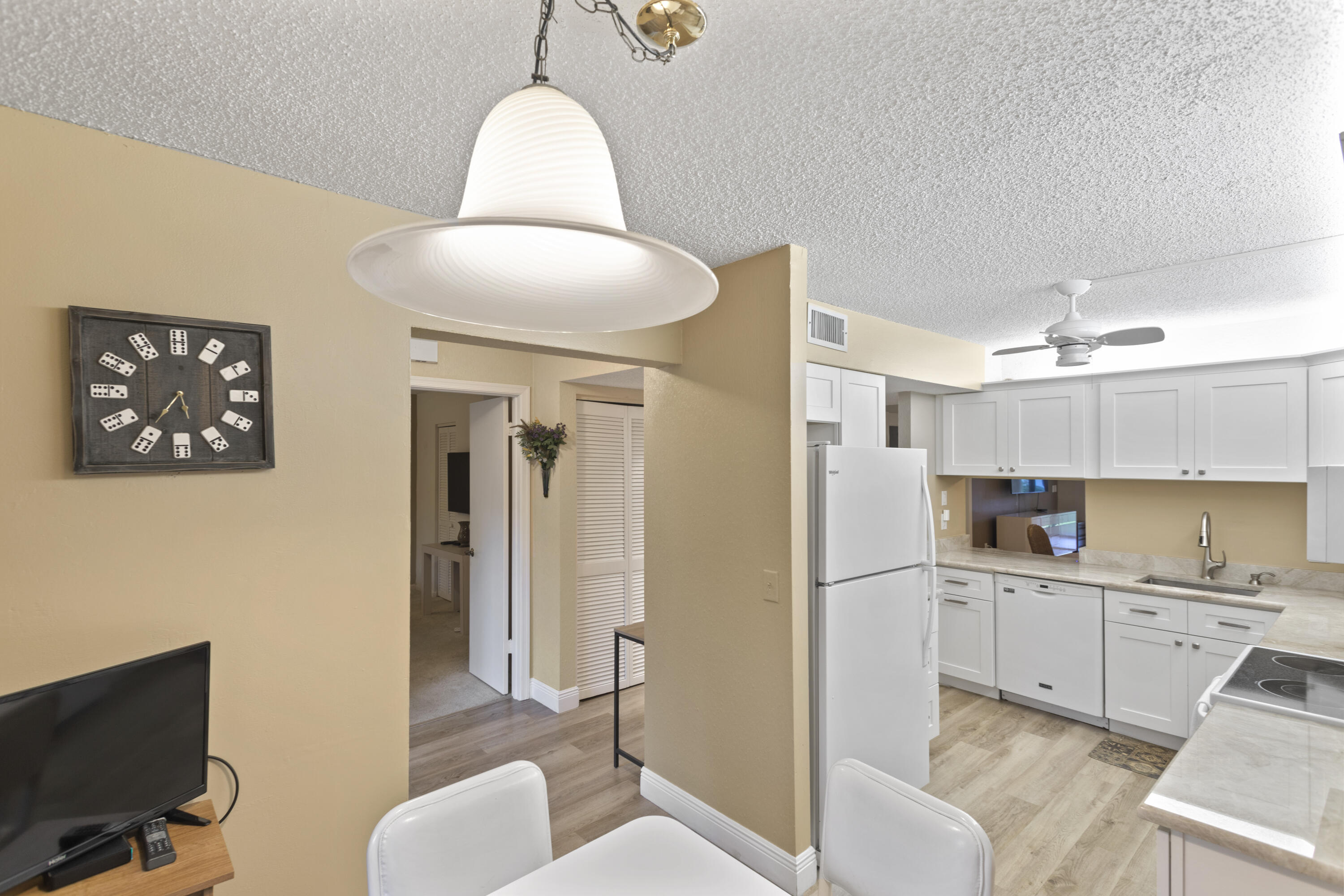 10155 Mangrove Drive 105