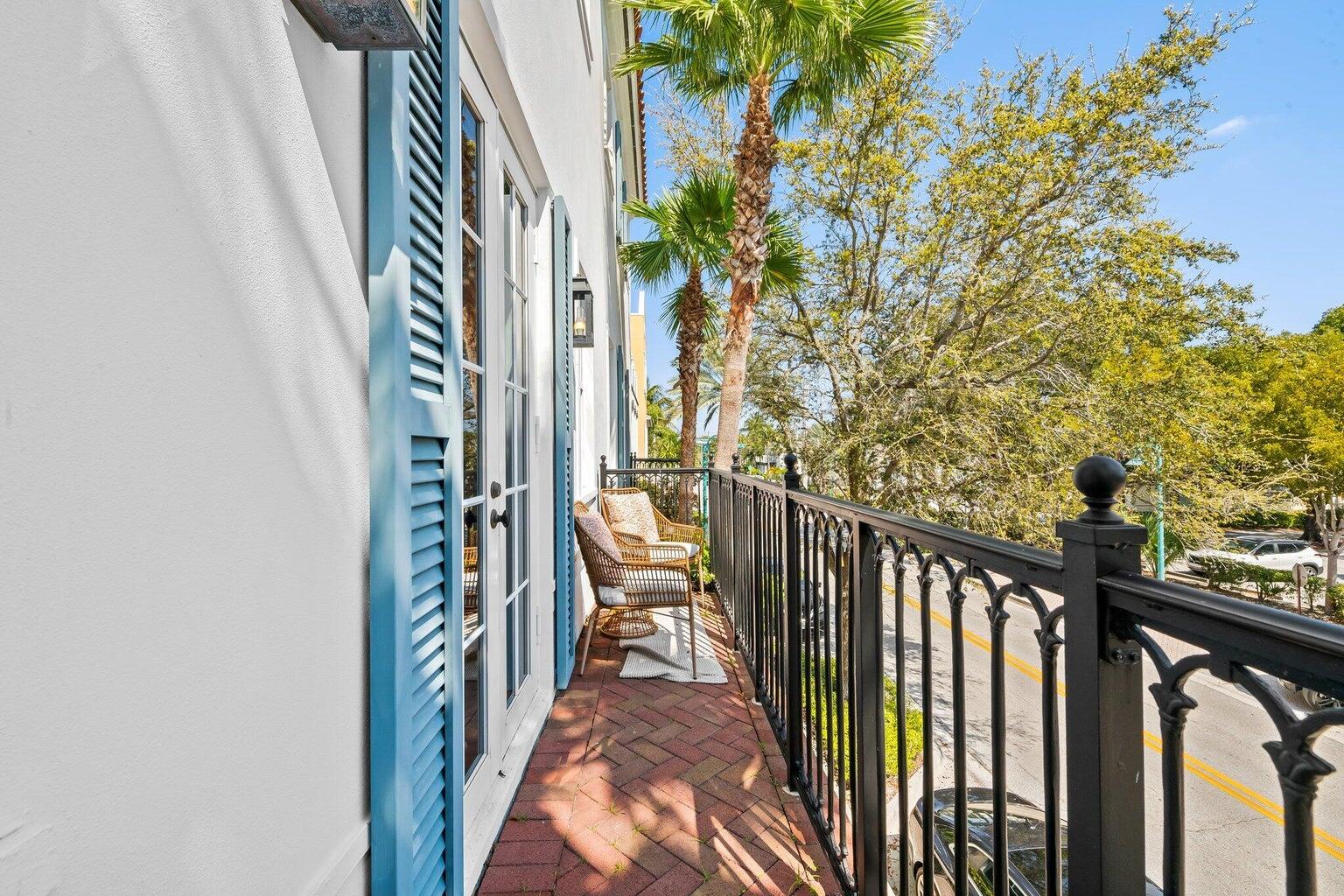 CANNERY ROW - Residential Lease