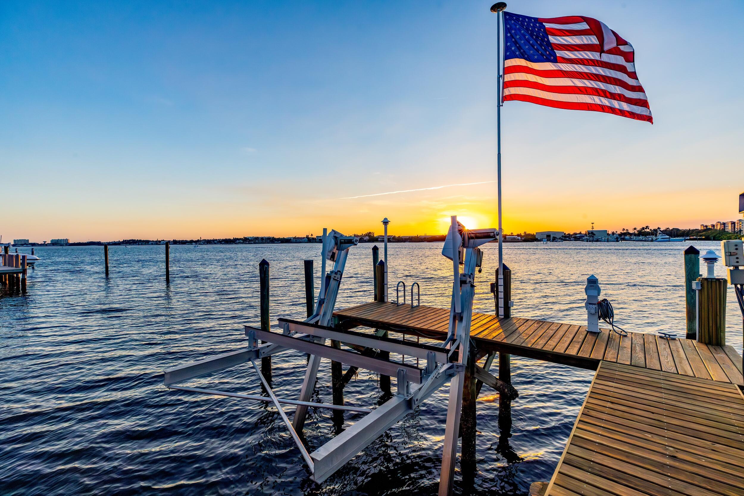 POINT MANALAPAN 9 - Residential