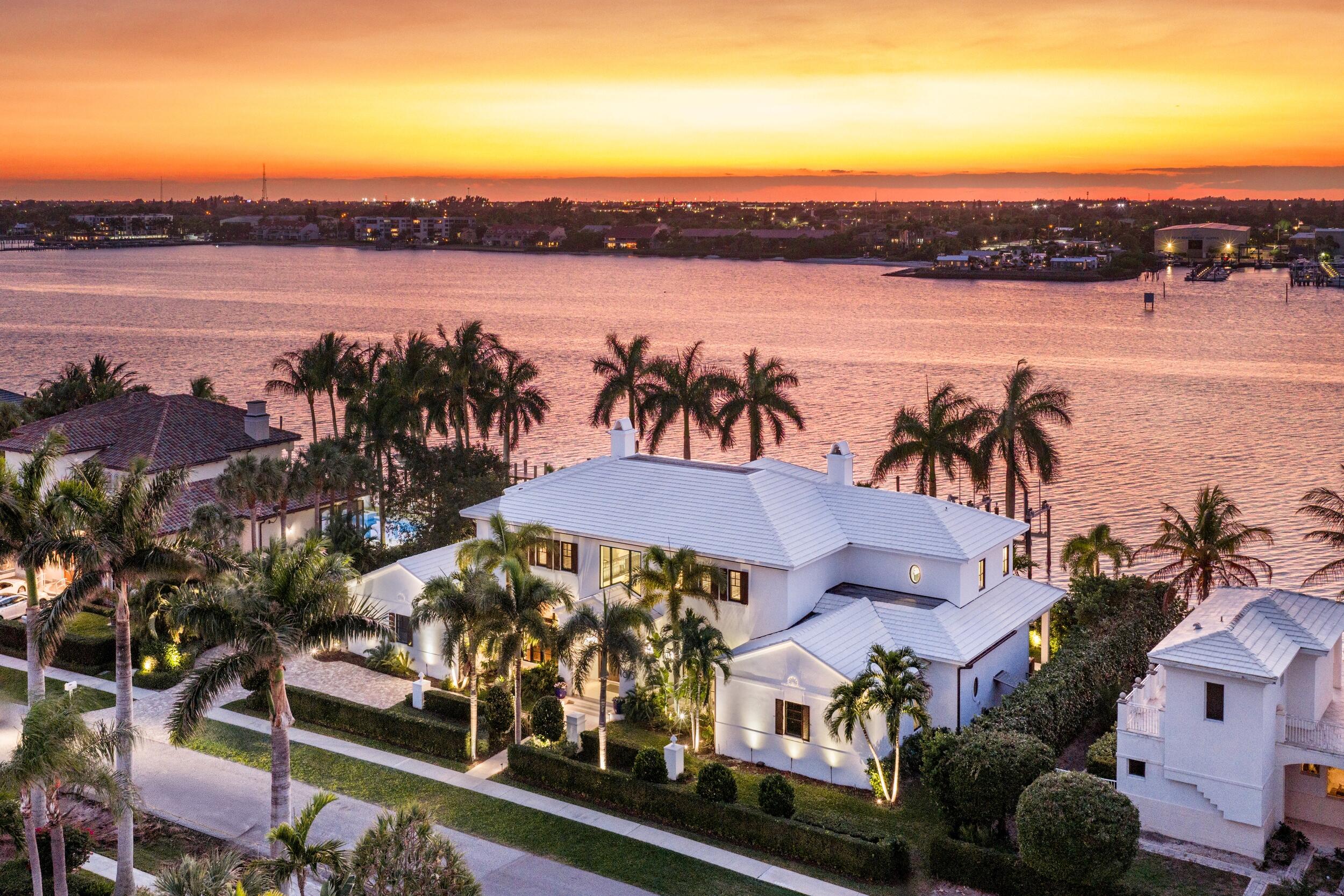 POINT MANALAPAN 9 - Residential