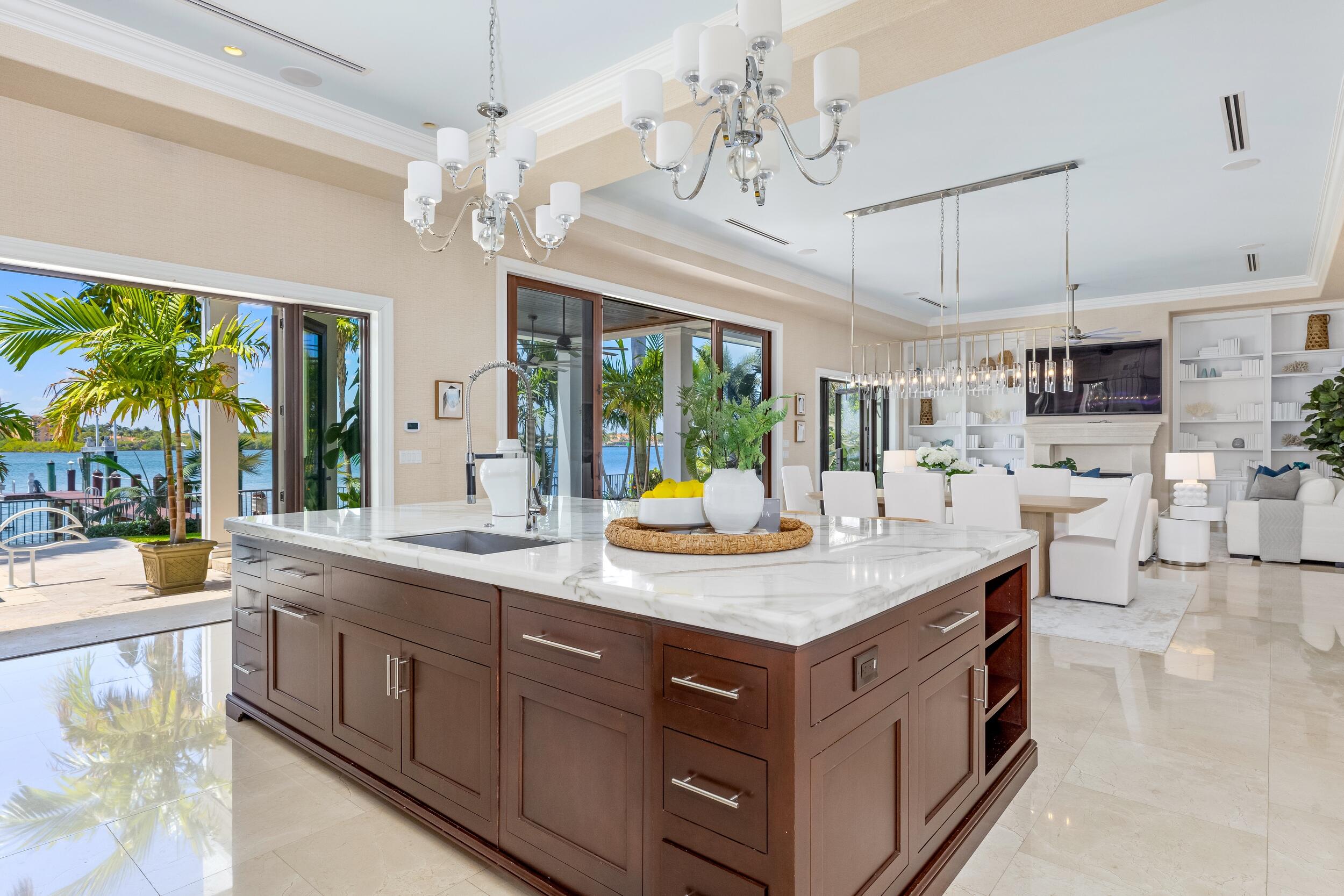 POINT MANALAPAN 9 - Residential