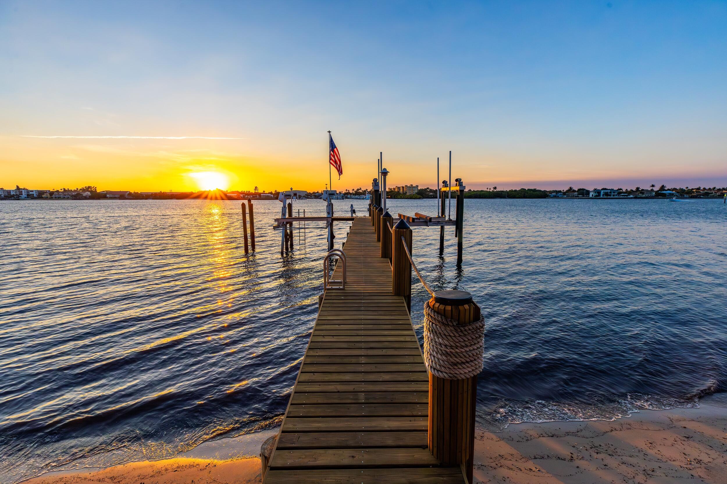 POINT MANALAPAN 9 - Residential