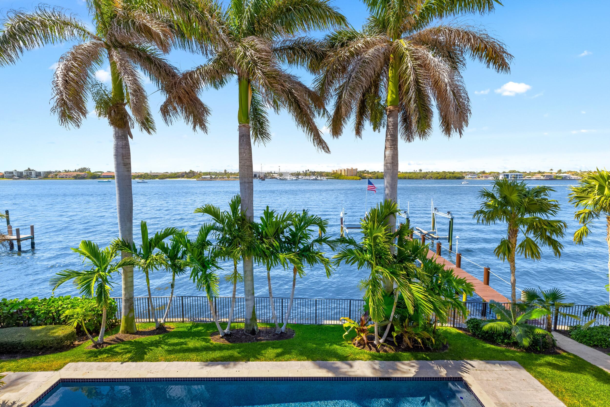 POINT MANALAPAN 9 - Residential