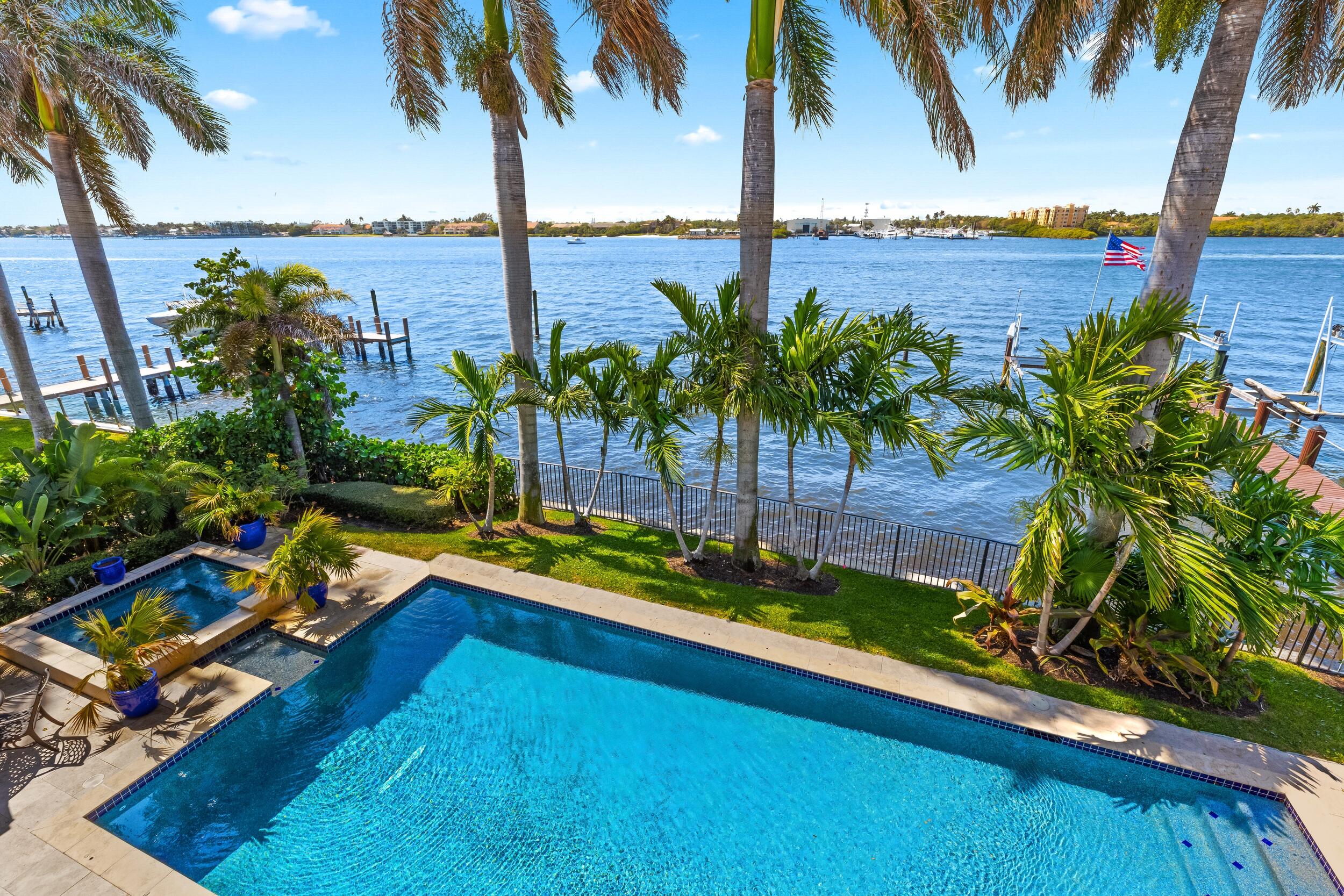 POINT MANALAPAN 9 - Residential