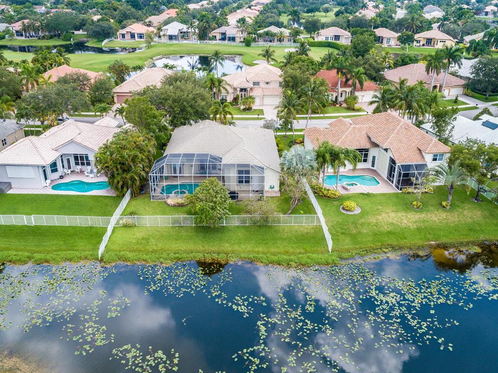 LAKE ESTATES ROLLING HILL - Residential