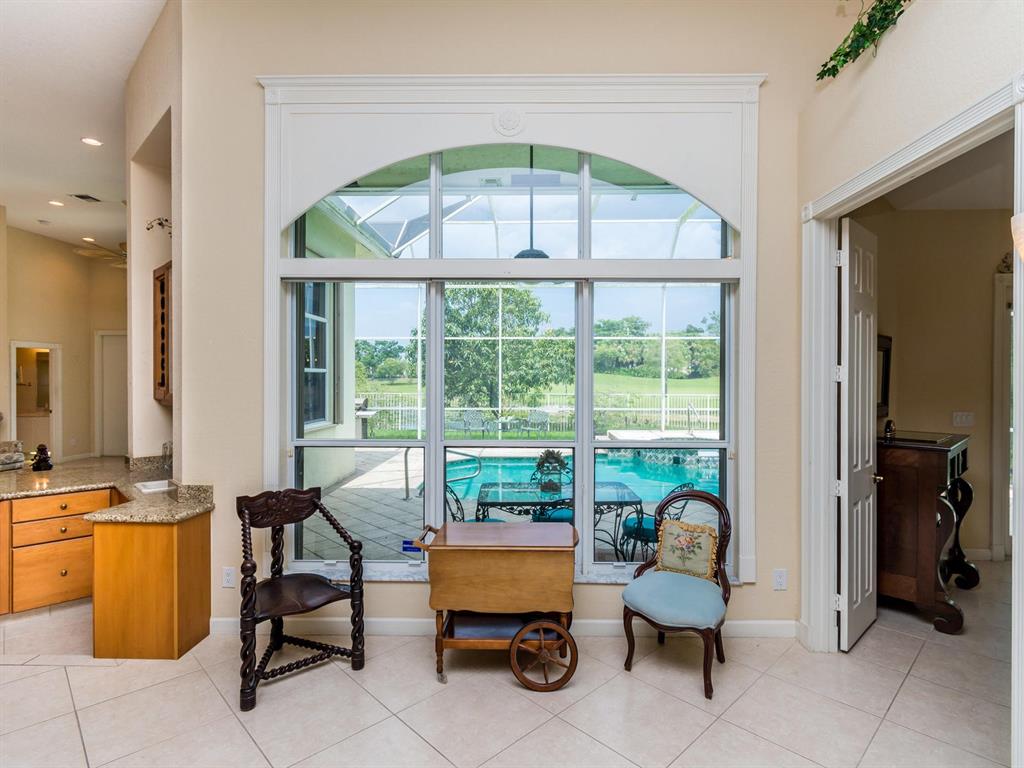 LAKE ESTATES ROLLING HILL - Residential