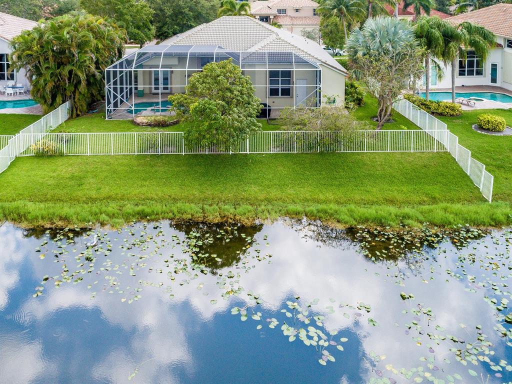 LAKE ESTATES ROLLING HILL - Residential