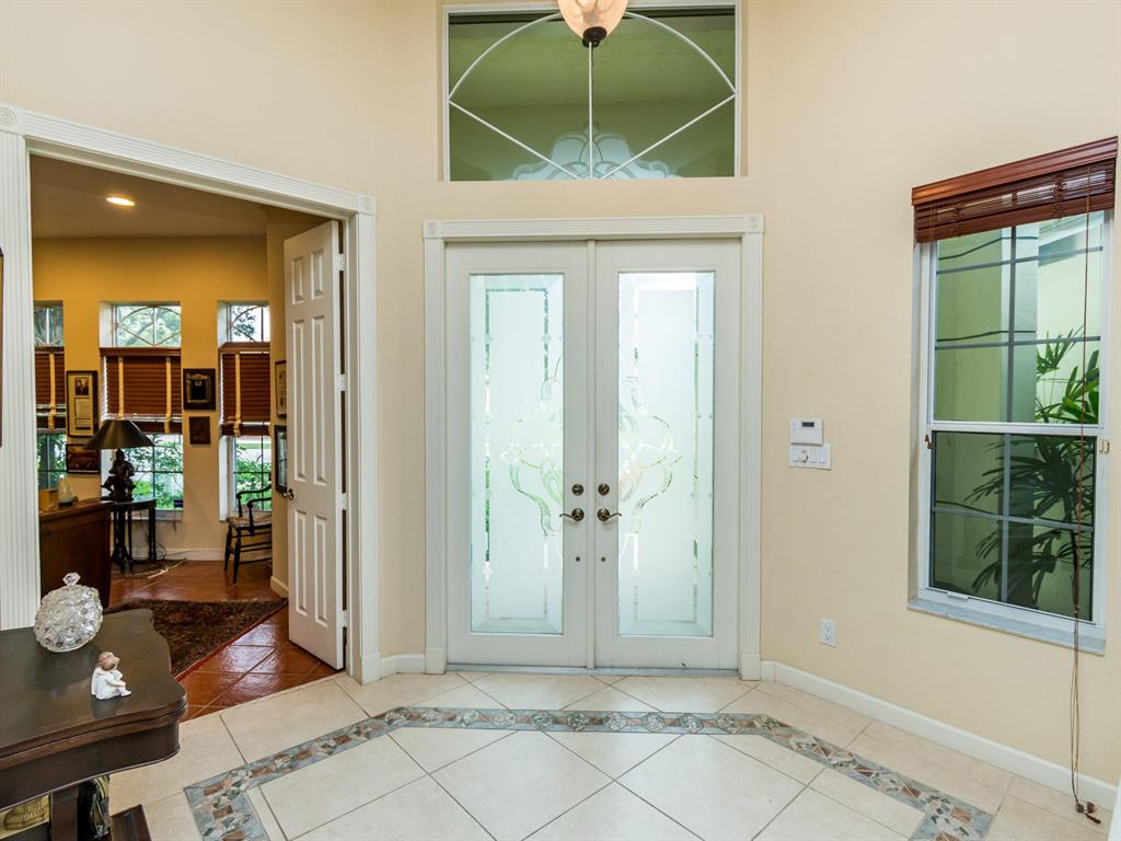 LAKE ESTATES ROLLING HILL - Residential