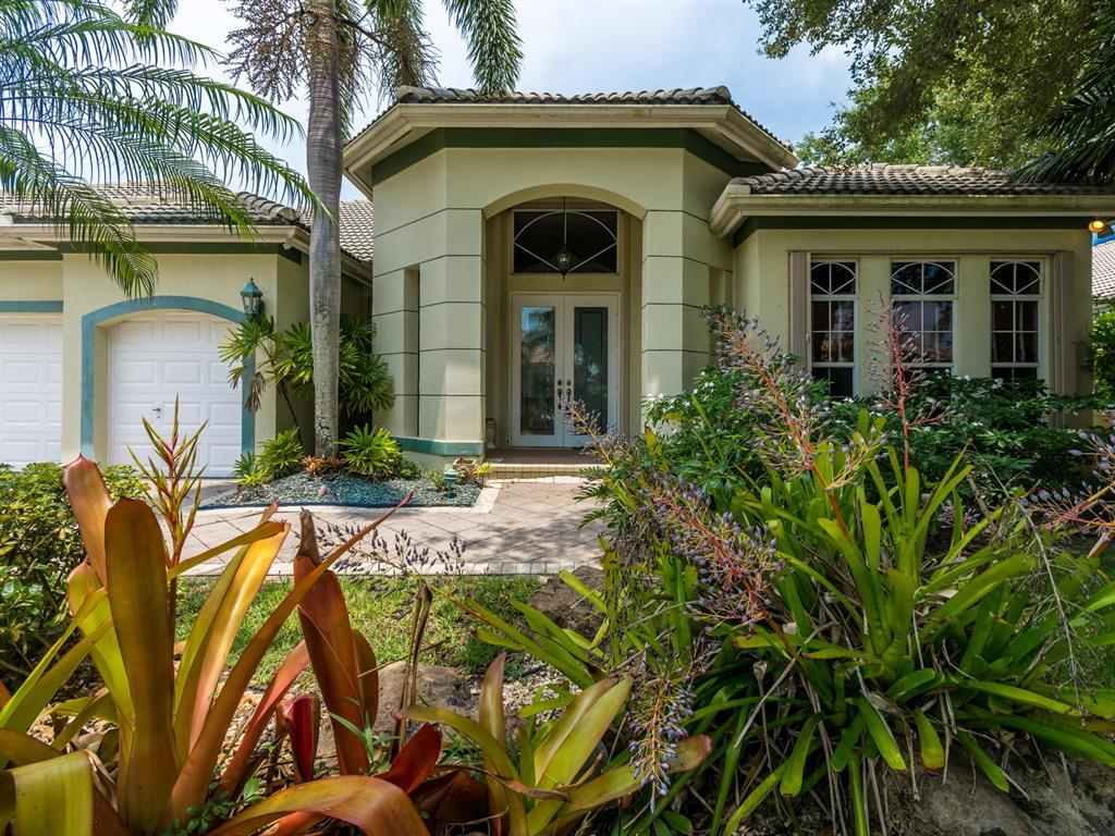 LAKE ESTATES ROLLING HILL - Residential