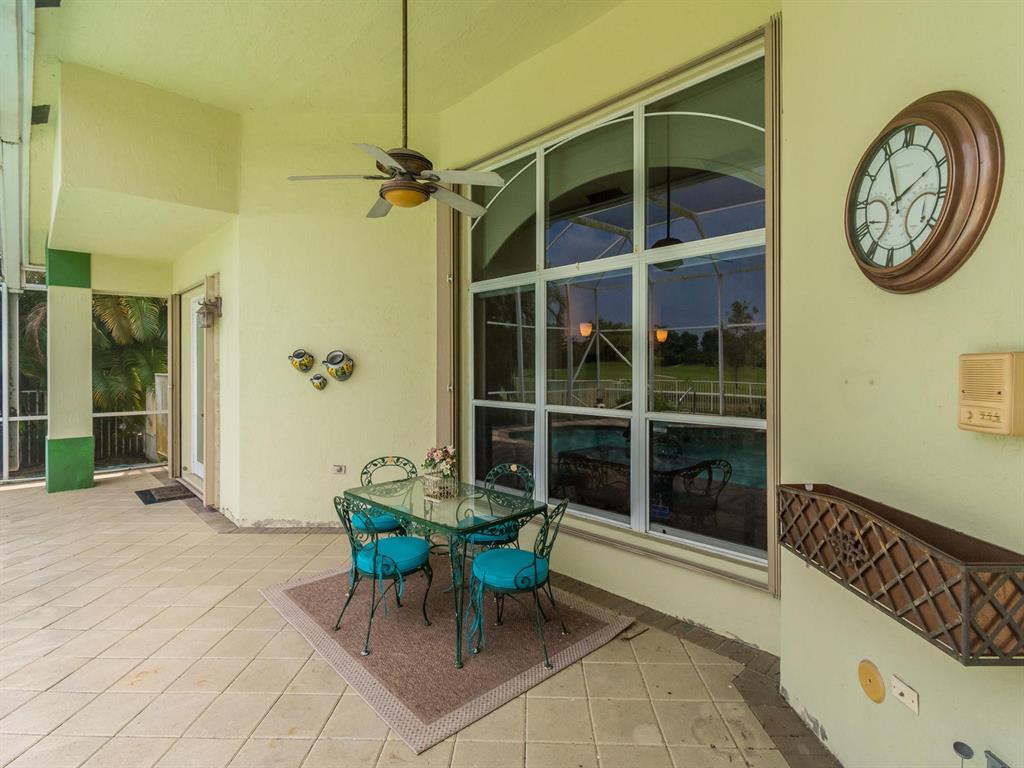 LAKE ESTATES ROLLING HILL - Residential